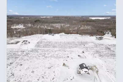 330 Cumberland Avenue SE, Lowell, MI 49331 - Photo 10