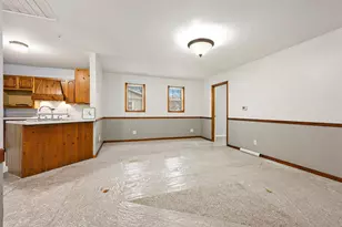 902 Millard St, Three Rivers, MI 49093 - Photo 6