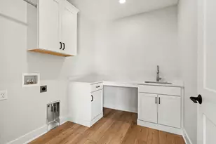 4712 Knapp Bluff Dr NE, Grand Rapids, MI 49525 - Photo 12