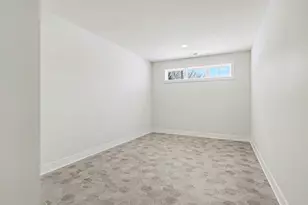 4712 Knapp Bluff Dr NE, Grand Rapids, MI 49525 - Photo 22