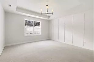 4712 Knapp Bluff Dr NE, Grand Rapids, MI 49525 - Photo 16