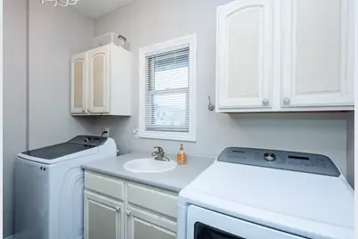 4779 Pleasant Meadow Circle, Saint Joseph, MI 49085 - Photo 16