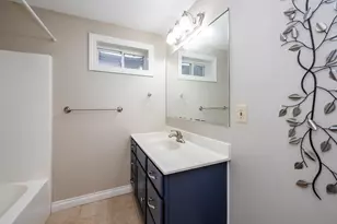 4779 Pleasant Meadow Circle, Saint Joseph, MI 49085 - Photo 34