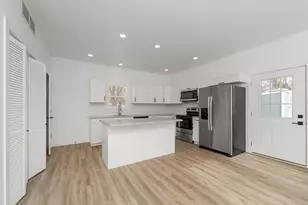 303 Middle St, Three Rivers, MI 49093 - Photo 6