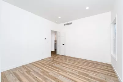 1002 Clausen Avenue, Three Rivers, MI 49093 - Photo 6
