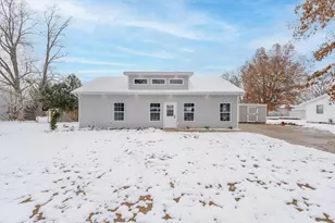 1002 Clausen Ave, Three Rivers, MI 49093 - Photo 16