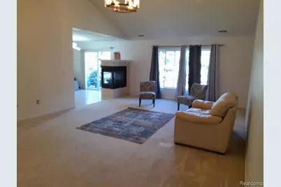 14474 Shadywood Drive, Sterling Heights, MI 48312 - Photo 4