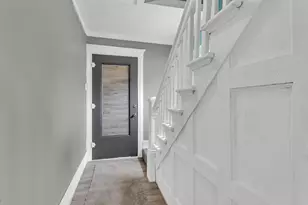 1915 E Ganson St, Jackson, MI 49202 - Photo 2