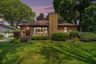 1018 Ruddiman Dr, Muskegon, MI 49445 - Photo 4