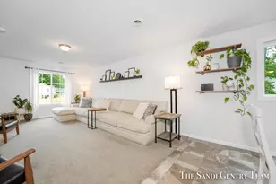 568 N River Hills Dr, Newaygo, MI 49337 - Photo 8