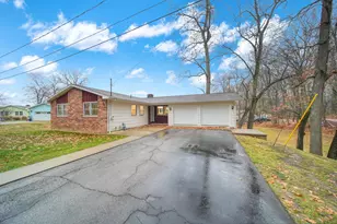 385 Wood Hills Dr, Concord, MI 49237 - Photo 4