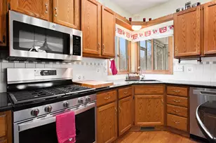 6468 Wildcreek Dr, Holland, MI 49423 - Photo 12