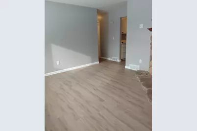 30966 Dover Avenue, Garden City, MI 48135 - Photo 6