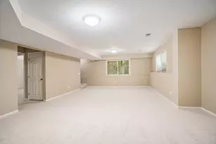 1092 Kensington St NW, Grand Rapids, MI 49534 - Photo 20