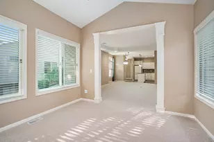 1092 Kensington St NW, Grand Rapids, MI 49534 - Photo 10