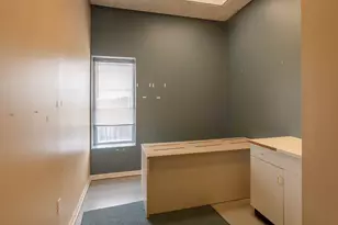 1001 Division Ave S, Grand Rapids, MI 49507 - Photo 6