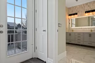 370 Roosevelt St, Canton, MI 48188 - Photo 20