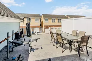 370 Roosevelt St, Canton, MI 48188 - Photo 48