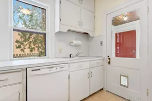 186 W 12th St, Holland, MI 49423 - Photo 26