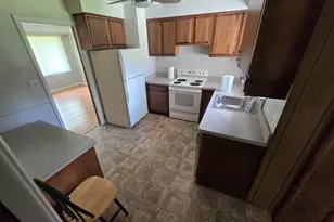 15935 Foch St, Livonia, MI 48154 - Photo 10