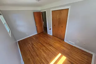 15935 Foch St, Livonia, MI 48154 - Photo 8