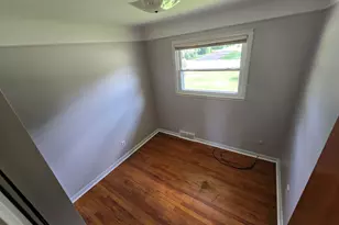 15935 Foch St, Livonia, MI 48154 - Photo 6