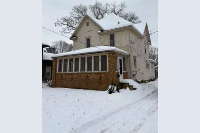 211 Western Avenue, Allegan, MI 49010 - Photo 2