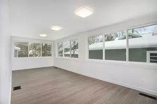 305 S Mingo St, Albion, MI 49224 - Photo 4