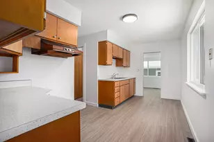 305 S Mingo St, Albion, MI 49224 - Photo 6