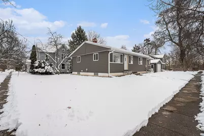305 S Mingo Street, Albion, MI 49224 - Photo 2