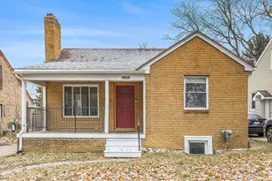 1511 Pattengill Ave, Lansing, MI 48910 - Photo 1
