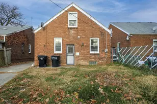 11222 Wayburn St, Detroit, MI 48224 - Photo 4