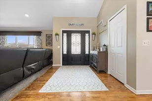 56210 11 Mile Rd, New Hudson, MI 48165 - Photo 4