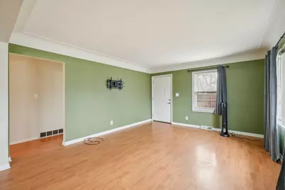 424 W 4th Street, Monroe, MI 48161 - Photo 4
