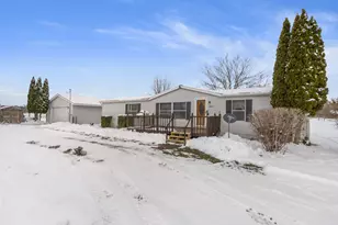 10650 McLain St, Parma, MI 49269 - Photo 2