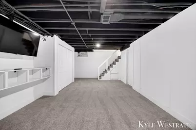 315 Lawndale Avenue NE, Grand Rapids, MI 49503 - Photo 32