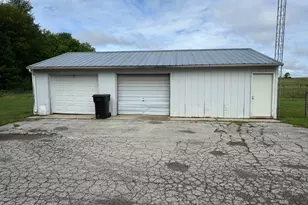 440 Pucker St, Niles, MI 49120 - Photo 22