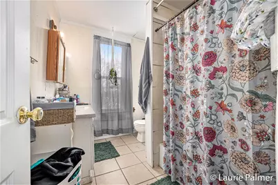 231 E Lincoln Avenue, Ionia, MI 48846 - Photo 16