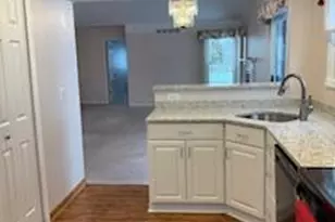 468 Farmridge Ct, Rochester Hills, MI 48307 - Photo 4