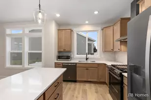 5548 Albright Ave SW, Grandville, MI 49418 - Photo 6