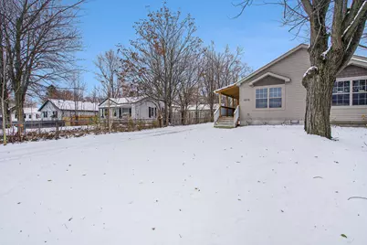 1070 Hawthorne Avenue, Ypsilanti, MI 48198 - Photo 4