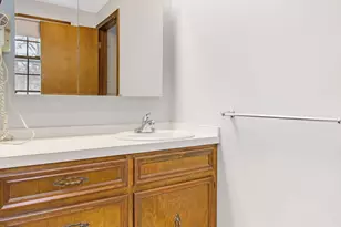 8110 Greenridge Dr, Jenison, MI 49428 - Photo 56