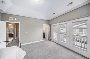 5610 Arbor Chase Dr, Ann Arbor, MI 48103 - Photo 34