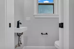 6196 Rosa Parks Blvd, Detroit, MI 48208 - Photo 14