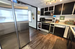 324 S 15th St, Niles, MI 49120 - Photo 12