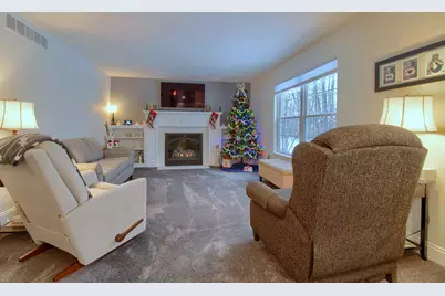 2384 Hay Creek Drive, Pinckney, MI 48169 - Photo 18