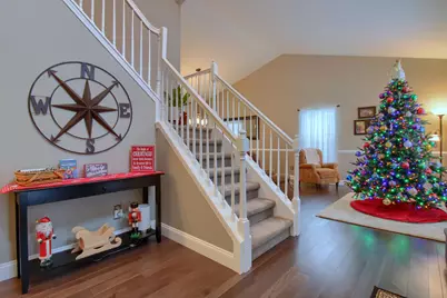 2384 Hay Creek Drive, Pinckney, MI 48169 - Photo 6