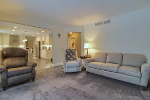 2384 Hay Creek Dr, Pinckney, MI 48169 - Photo 20