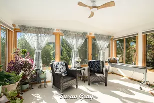 886 Creekridge Dr, Holland, MI 49423 - Photo 4