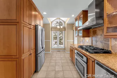 1946 Cross Bend Street NE #35, Grand Rapids, MI 49505 - Photo 18